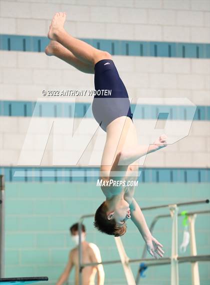Thumbnail 2 in NCHSAA 1A/2A State Diving Championships photogallery.