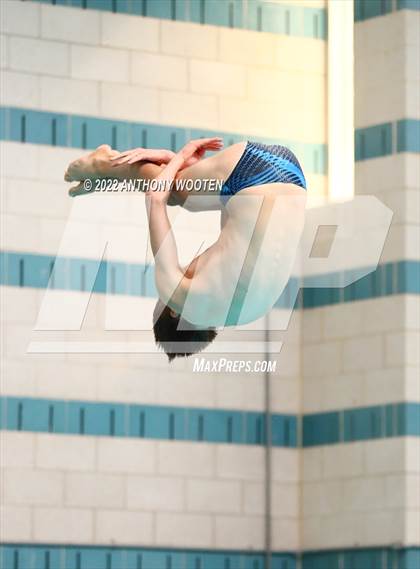Thumbnail 1 in NCHSAA 1A/2A State Diving Championships photogallery.