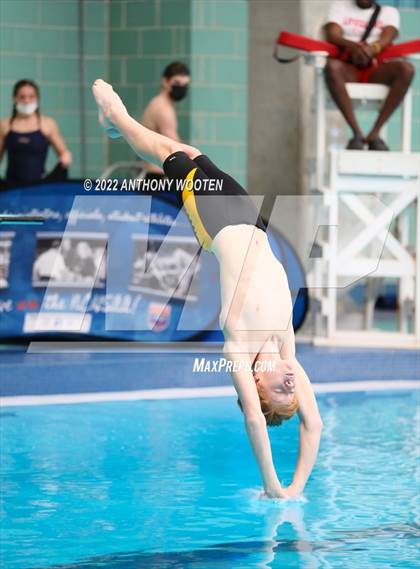 Thumbnail 1 in NCHSAA 1A/2A State Diving Championships photogallery.