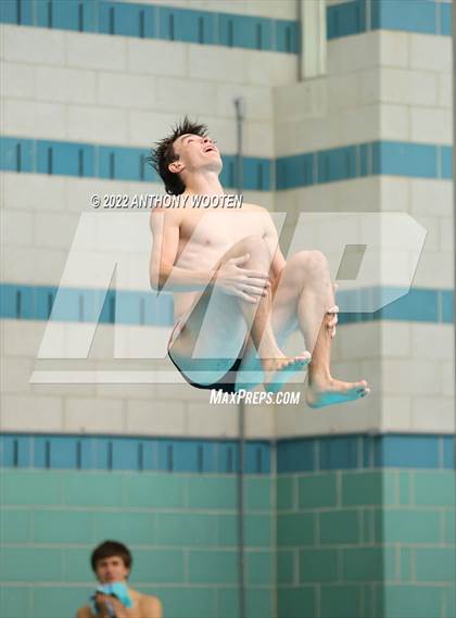 Thumbnail 2 in NCHSAA 1A/2A State Diving Championships photogallery.