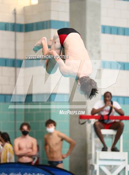 Thumbnail 1 in NCHSAA 1A/2A State Diving Championships photogallery.