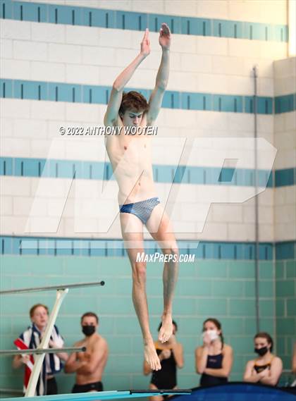 Thumbnail 1 in NCHSAA 1A/2A State Diving Championships photogallery.