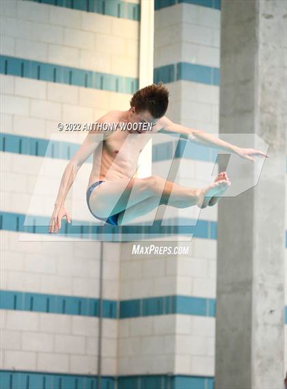 Thumbnail 3 in NCHSAA 1A/2A State Diving Championships photogallery.