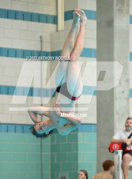 Thumbnail 2 in NCHSAA 1A/2A State Diving Championships photogallery.