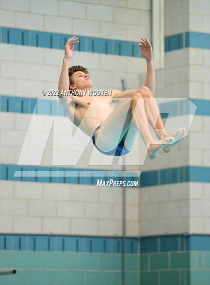 Thumbnail 1 in NCHSAA 1A/2A State Diving Championships photogallery.