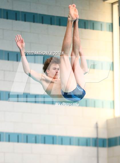 Thumbnail 1 in NCHSAA 1A/2A State Diving Championships photogallery.