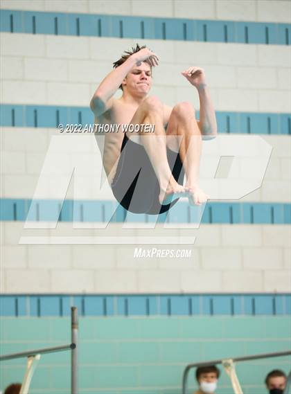 Thumbnail 1 in NCHSAA 1A/2A State Diving Championships photogallery.