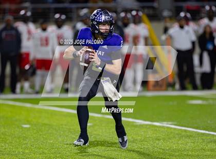 Thumbnail 3 in College Station vs. Port Arthur Memorial (UIL 5A D1 Football Regional) photogallery.