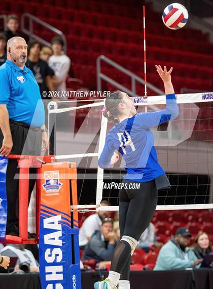 Thumbnail 1 in McMichael vs Seaforth (NCHSAA 2A Final) photogallery.