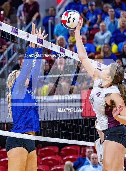 Thumbnail 2 in McMichael vs Seaforth (NCHSAA 2A Final) photogallery.