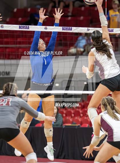 Thumbnail 3 in McMichael vs Seaforth (NCHSAA 2A Final) photogallery.