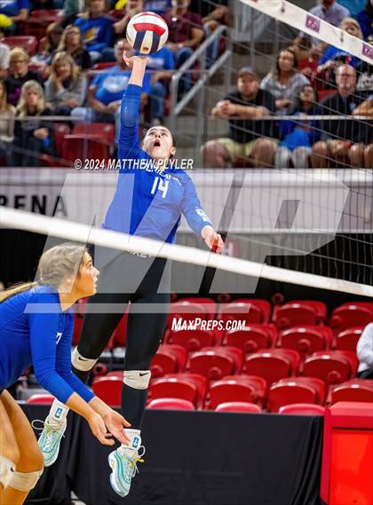 Thumbnail 1 in McMichael vs Seaforth (NCHSAA 2A Final) photogallery.