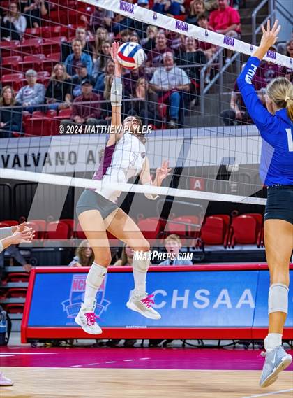 Thumbnail 1 in McMichael vs Seaforth (NCHSAA 2A Final) photogallery.