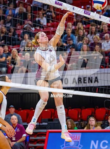 Thumbnail 1 in McMichael vs Seaforth (NCHSAA 2A Final) photogallery.