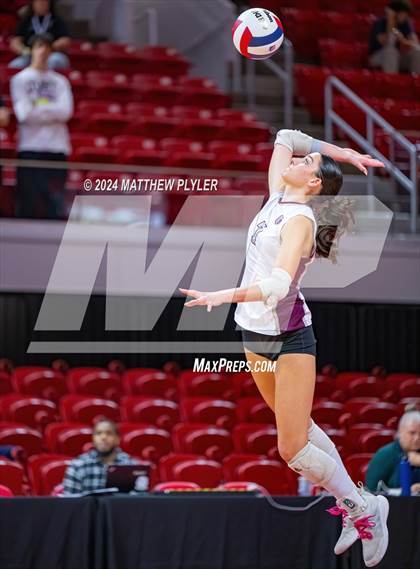 Thumbnail 1 in McMichael vs Seaforth (NCHSAA 2A Final) photogallery.