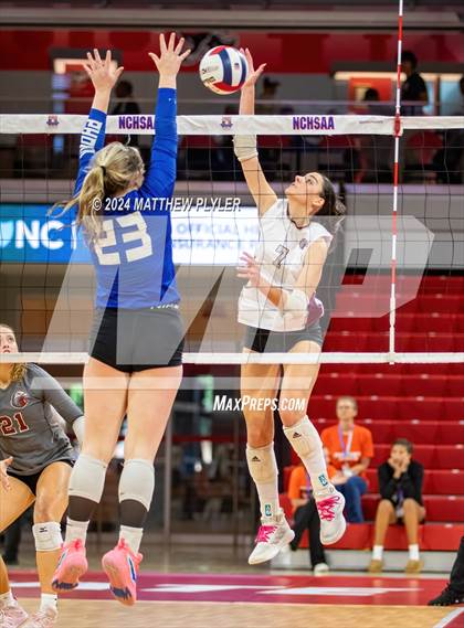 Thumbnail 2 in McMichael vs Seaforth (NCHSAA 2A Final) photogallery.