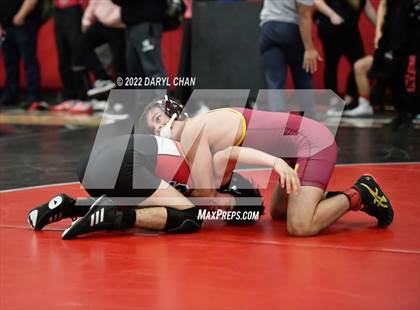 Thumbnail 3 in Woodrow Wilson vs Santa Paula (CIF Southern Section Wrestling Championships) photogallery.