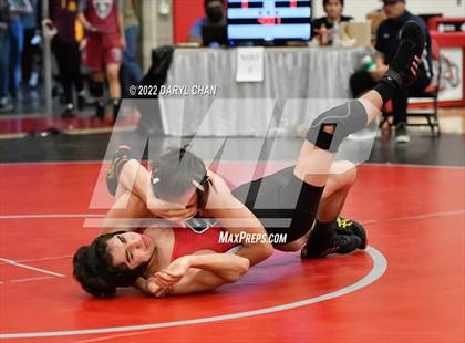 Thumbnail 2 in Woodrow Wilson vs Santa Paula (CIF Southern Section Wrestling Championships) photogallery.