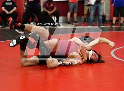 Thumbnail 1 in Woodrow Wilson vs Santa Paula (CIF Southern Section Wrestling Championships) photogallery.