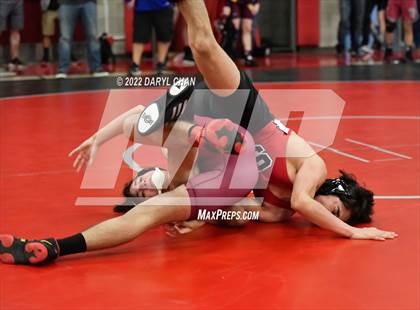 Thumbnail 2 in Woodrow Wilson vs Santa Paula (CIF Southern Section Wrestling Championships) photogallery.