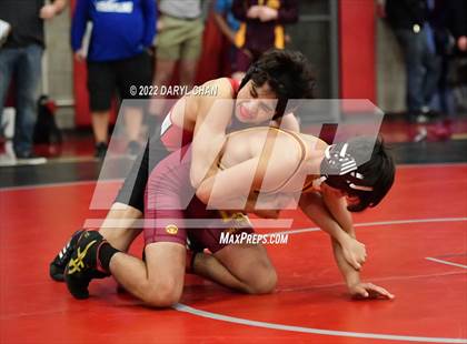 Thumbnail 2 in Woodrow Wilson vs Santa Paula (CIF Southern Section Wrestling Championships) photogallery.