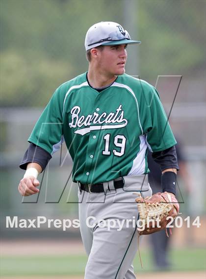 Thumbnail 1 in Bonita @ Harvard-Westlake photogallery.