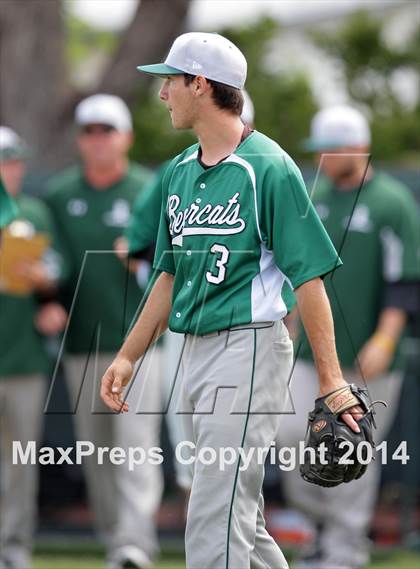 Thumbnail 3 in Bonita @ Harvard-Westlake photogallery.