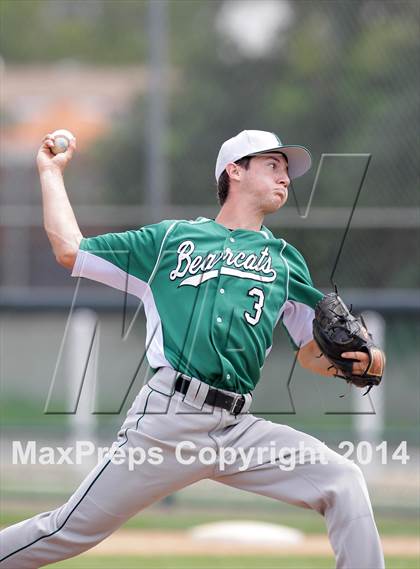 Thumbnail 1 in Bonita @ Harvard-Westlake photogallery.