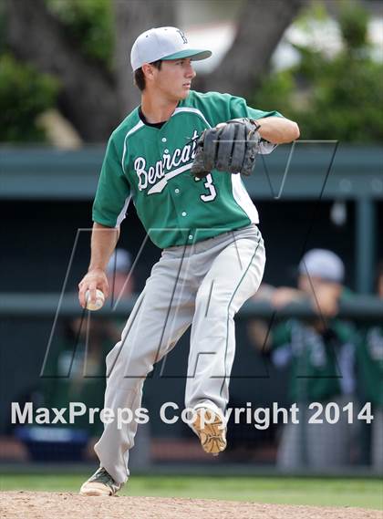 Thumbnail 2 in Bonita @ Harvard-Westlake photogallery.