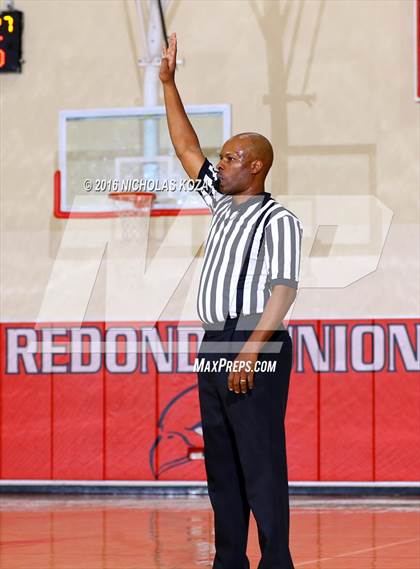 Thumbnail 3 in Peninsula vs. Santa Margarita (Pacific Shores Tournament) photogallery.