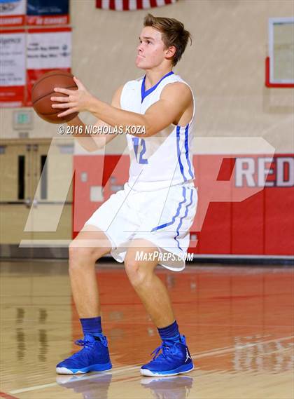 Thumbnail 2 in Peninsula vs. Santa Margarita (Pacific Shores Tournament) photogallery.