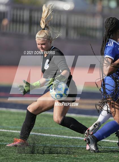 Thumbnail 3 in San Dimas @ El Segundo (CIF State Regional Division 4 Final) photogallery.