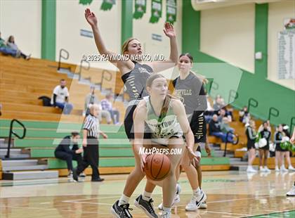 Thumbnail 3 in Shelbyville @ Yorktown photogallery.