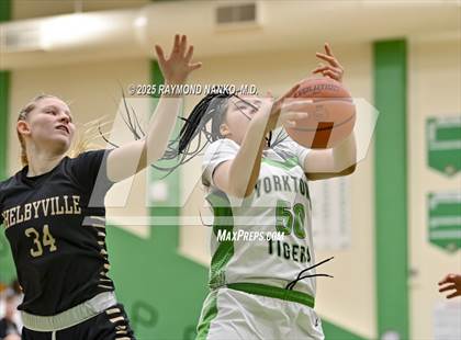 Thumbnail 2 in Shelbyville @ Yorktown photogallery.