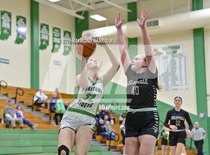 Thumbnail 2 in Shelbyville @ Yorktown photogallery.