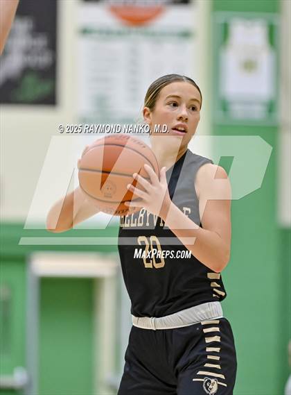 Thumbnail 3 in Shelbyville @ Yorktown photogallery.