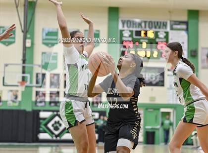Thumbnail 1 in Shelbyville @ Yorktown photogallery.