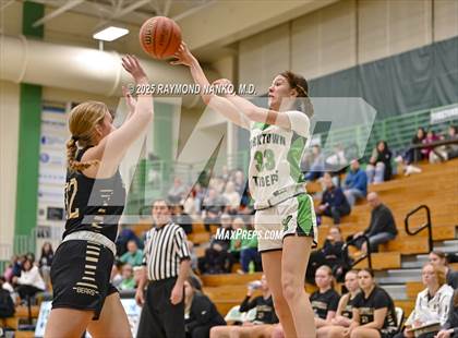 Thumbnail 3 in Shelbyville @ Yorktown photogallery.