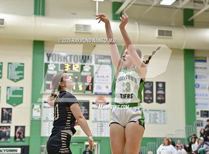 Thumbnail 3 in Shelbyville @ Yorktown photogallery.