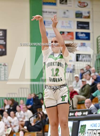 Thumbnail 2 in Shelbyville @ Yorktown photogallery.
