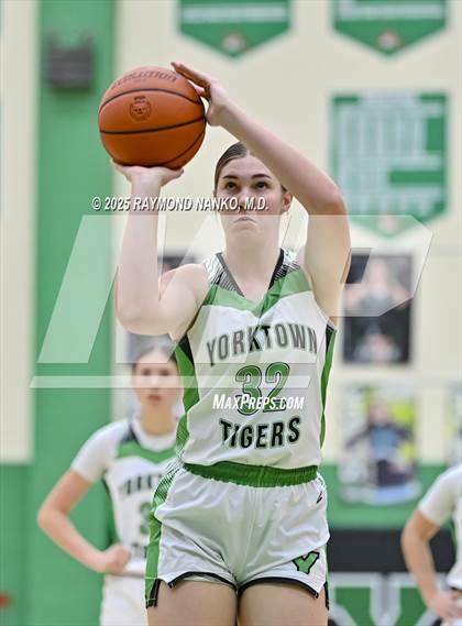 Thumbnail 2 in Shelbyville @ Yorktown photogallery.