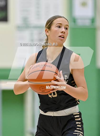 Thumbnail 1 in Shelbyville @ Yorktown photogallery.