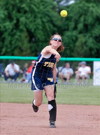 Thumbnail 2 in Tioga vs. Randolph (NYSPHSAA Class C Semifinal) photogallery.