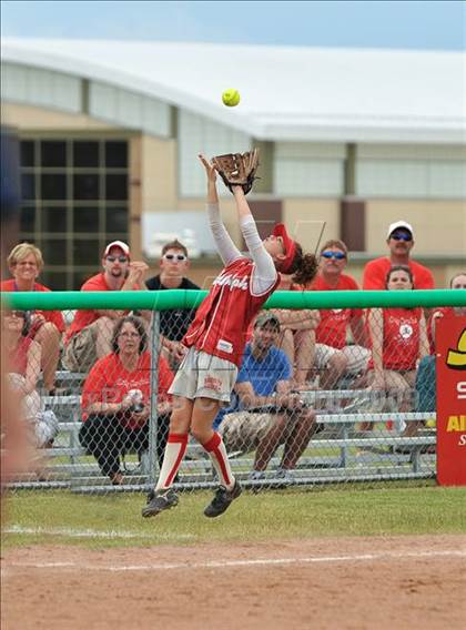 Thumbnail 3 in Tioga vs. Randolph (NYSPHSAA Class C Semifinal) photogallery.