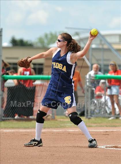 Thumbnail 2 in Tioga vs. Randolph (NYSPHSAA Class C Semifinal) photogallery.