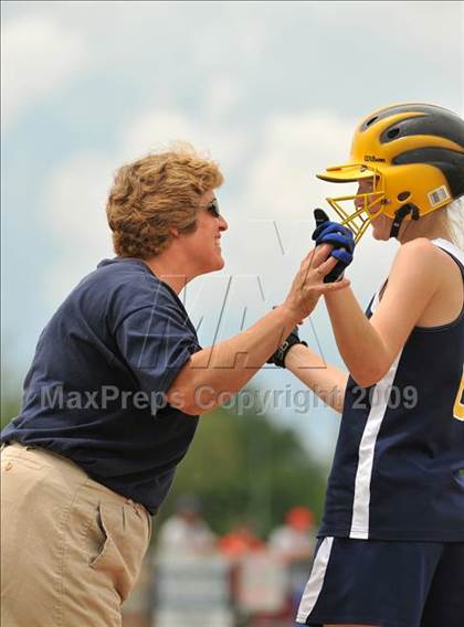 Thumbnail 2 in Tioga vs. Randolph (NYSPHSAA Class C Semifinal) photogallery.