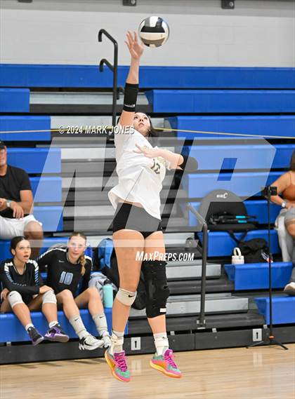Thumbnail 2 in Campo Verde vs. Saguaro (Nike TOC Southwest) photogallery.