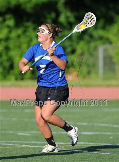 Thumbnail 2 in Glastonbury @ Staples (CIAC Class L Quarterfinal) photogallery.