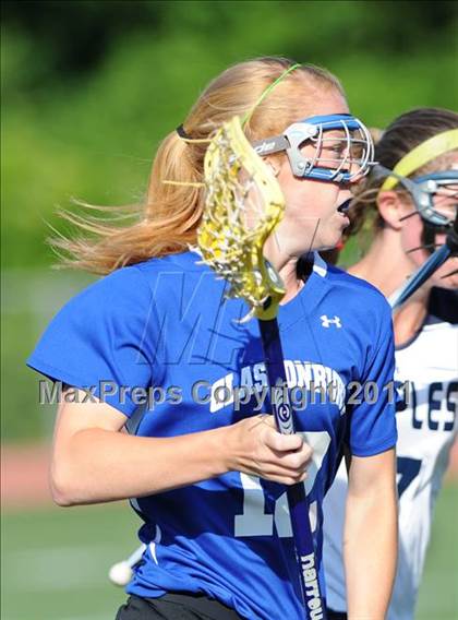 Thumbnail 3 in Glastonbury @ Staples (CIAC Class L Quarterfinal) photogallery.