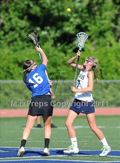 Thumbnail 1 in Glastonbury @ Staples (CIAC Class L Quarterfinal) photogallery.